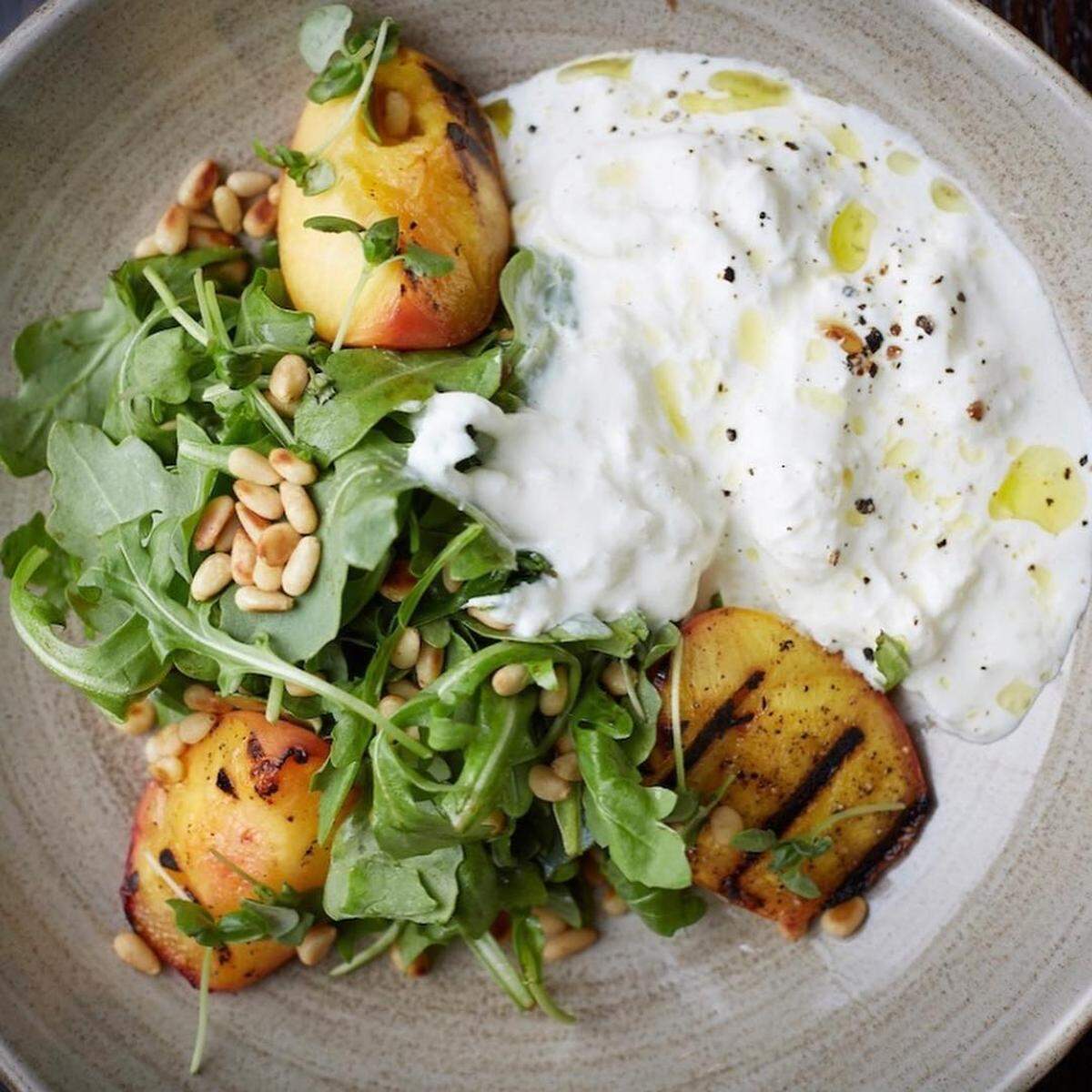 Grilled peaches