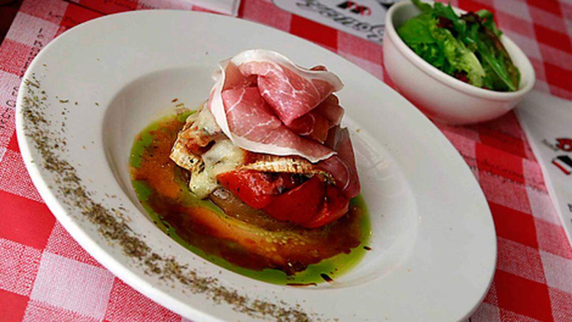 Lotus de Tomate de Christian Ville, Chef y propietario de Le Bouchon du Grove. Foto: Pedro Portal.