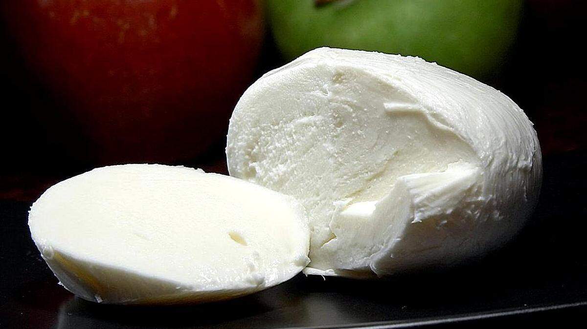 Mozzarita photo by Linda Bladholm for the Miami Herald.