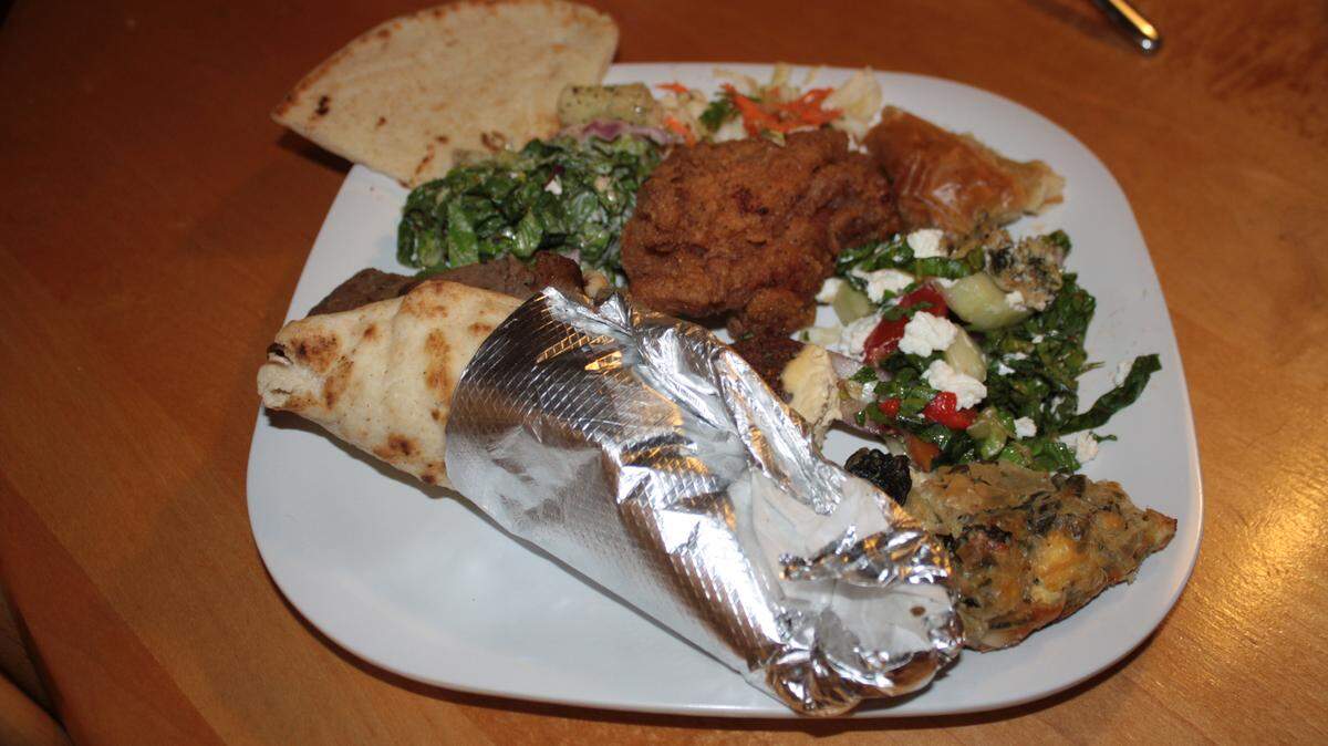 Keese's Simply Delicious in Lauderdale-by-the-Sea is known for its fried chicken and Greek specialties like gyros, spinach pie, salads and falafel.