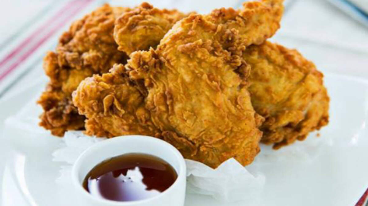 Chef Michelle Bernstein's fried-chicken Wednesdays return at Michy's restaurant in Miami.