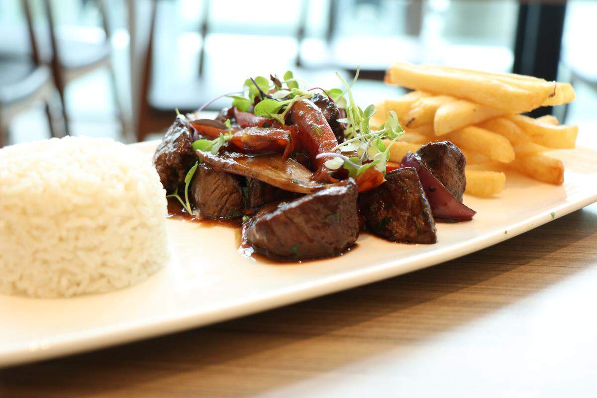 Lomo Saltado