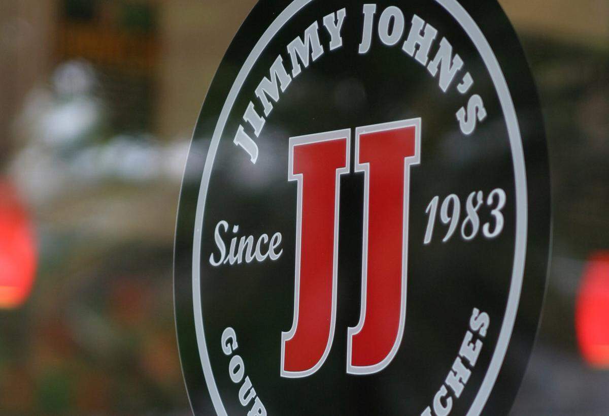 4/5/07- ALLISON BEZOLD/FOR THE MIAMI HERALD-- Jimmy John's sandwich restaurant located on Miracle Mile in Coral Gables. (Coral Gables, 7 of)
