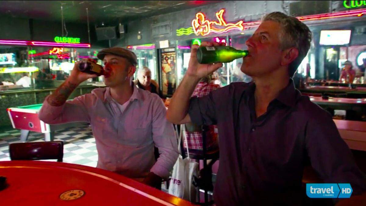 During the filming of an episode for the Travel Channel, Bourdain hit up Mac's The Deuce in the middle of the day.