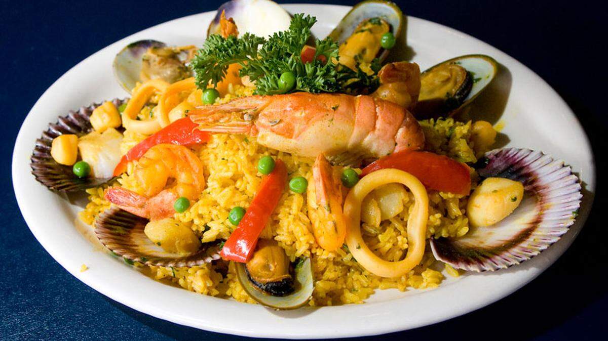 Arroz con Mariscos at La Perla. Photo by Joshua Prezant.