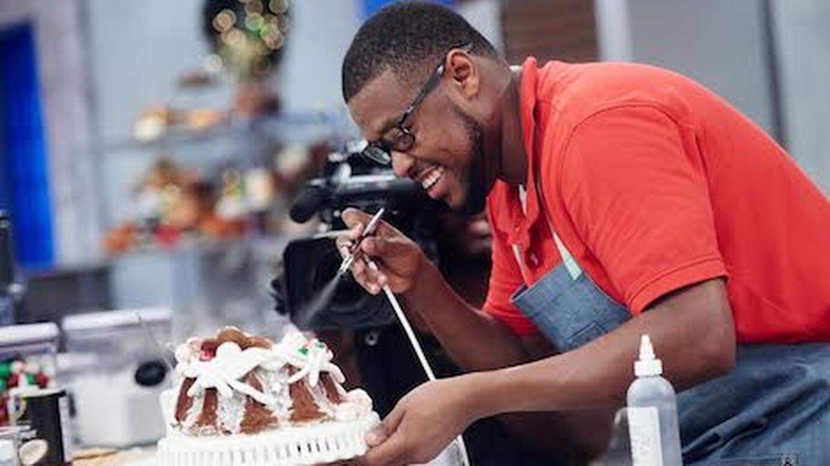 Shawne Bryan competed in Food Network's Holiday Baking Championship, which airs Sunday. (Food Network)