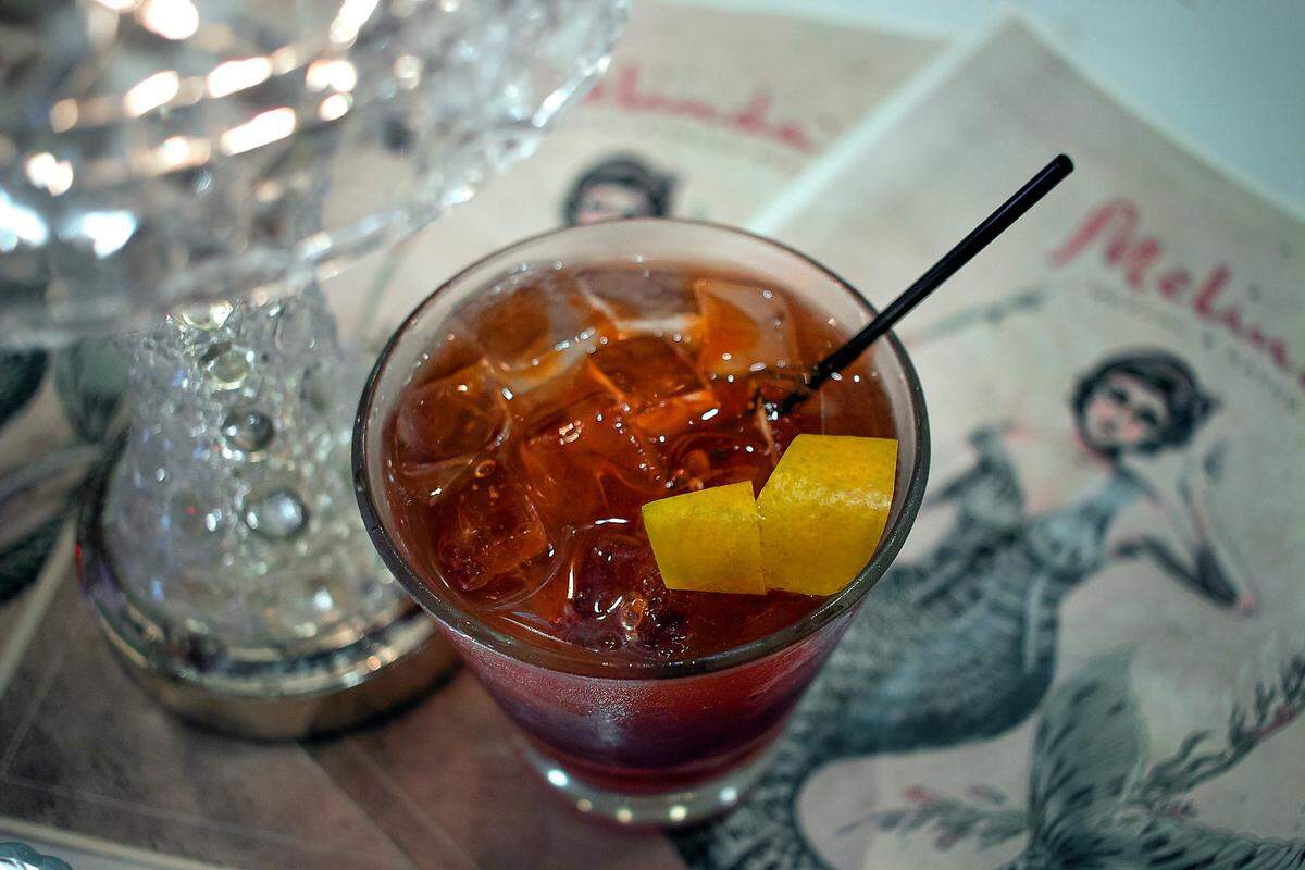 Mezcal Old Fashioned; photo/Pixlocal Studio