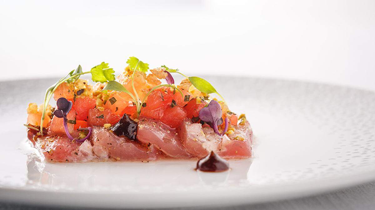 Tuna crudo at Terra Mare.