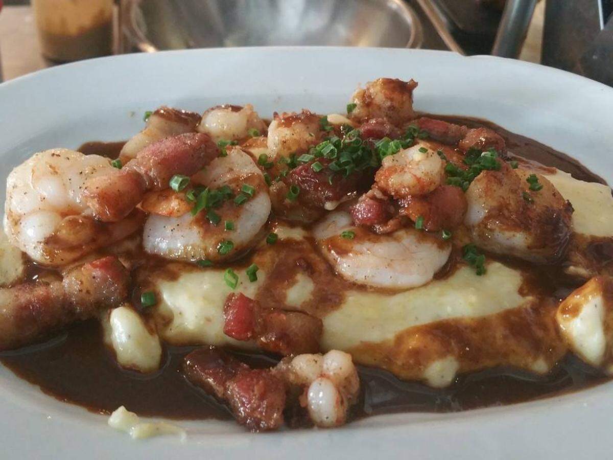 Shrimp 'n grits at Blue Collar (Facebook)