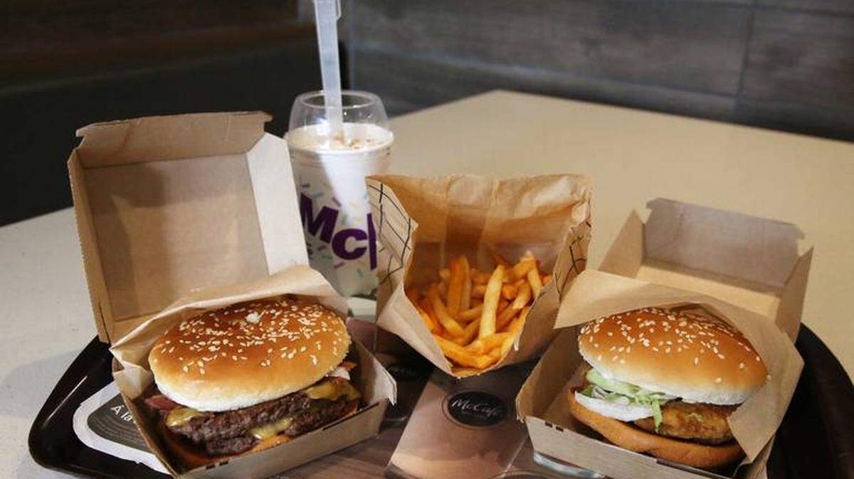 McDonald’s at 200 NE 167th St. in Miami is one of 50 restaurants in Miami-Dade and Broward county offering four new menu items from abroad. The items are Spain’s Grand McExtreme Bacon Burger, the Netherlands’ Stroopwafel McFlurry, Malaysia’s BBQ McShaker Fries and Hong Kong’s McSpicy Chicken.