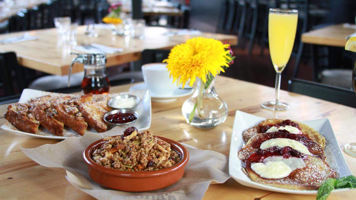 Yo mama is so stressed out, you better get her all the mimosas she wants, like the spread at Minas Mediterraneo.