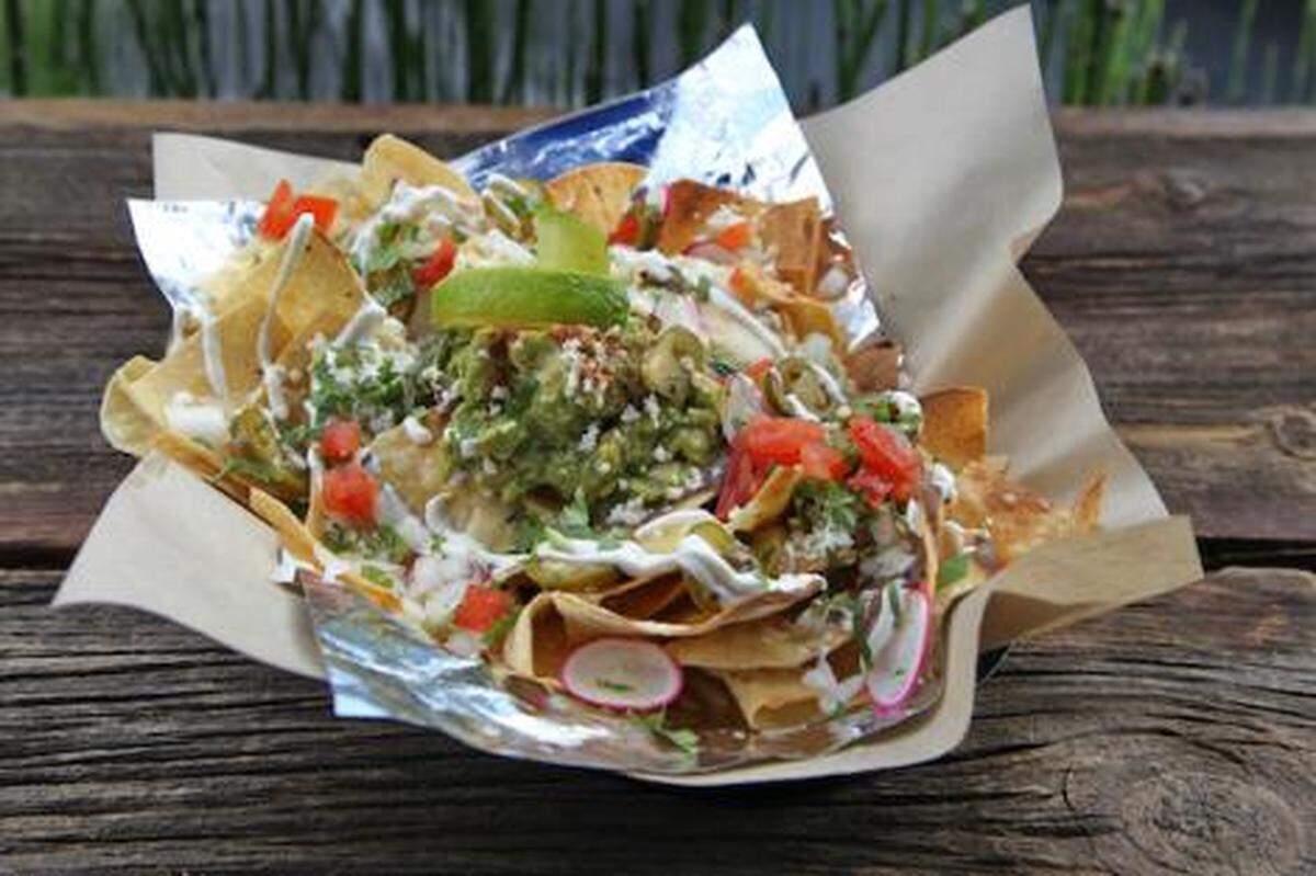 Huahua Nachos