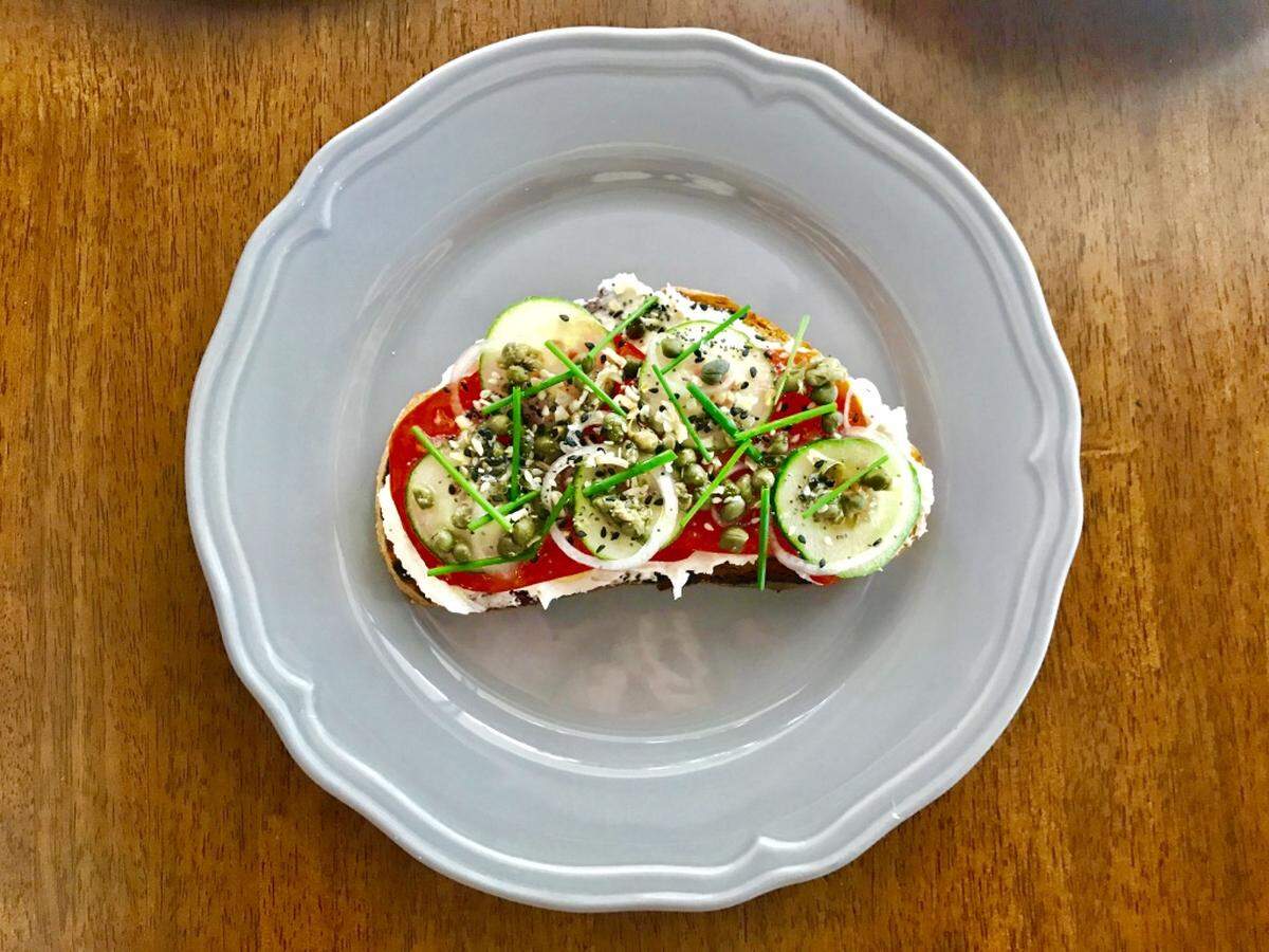 Tomato toast! Don't worry, millennials, there's avocado toast with green mango and pickeled red onion, too.