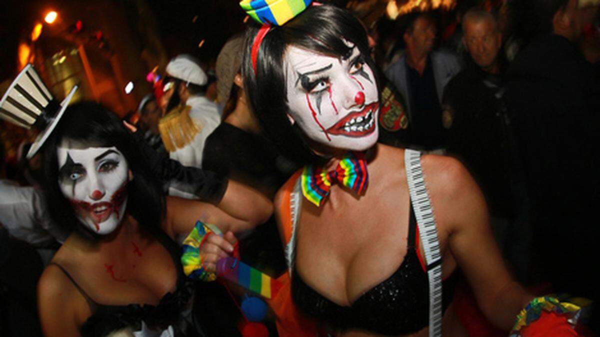 The scene from Lincoln Road on Miami Beach on Halloween night 2012. Photo: Tomas Loewy