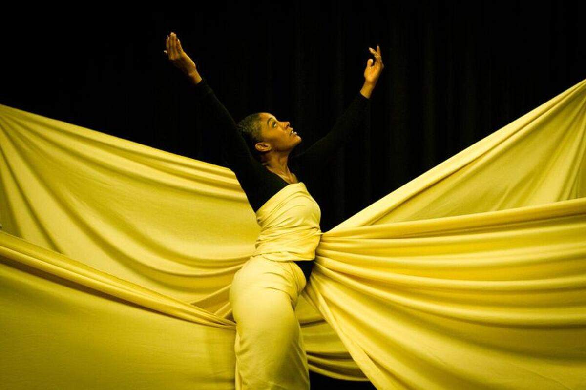 Actress Athena Lightburn stars in Pulitzer Prize-winning playwright Suzan-Lori Parks’ “Venus,” a 207-year-old story of oppression and objectification of an African woman.