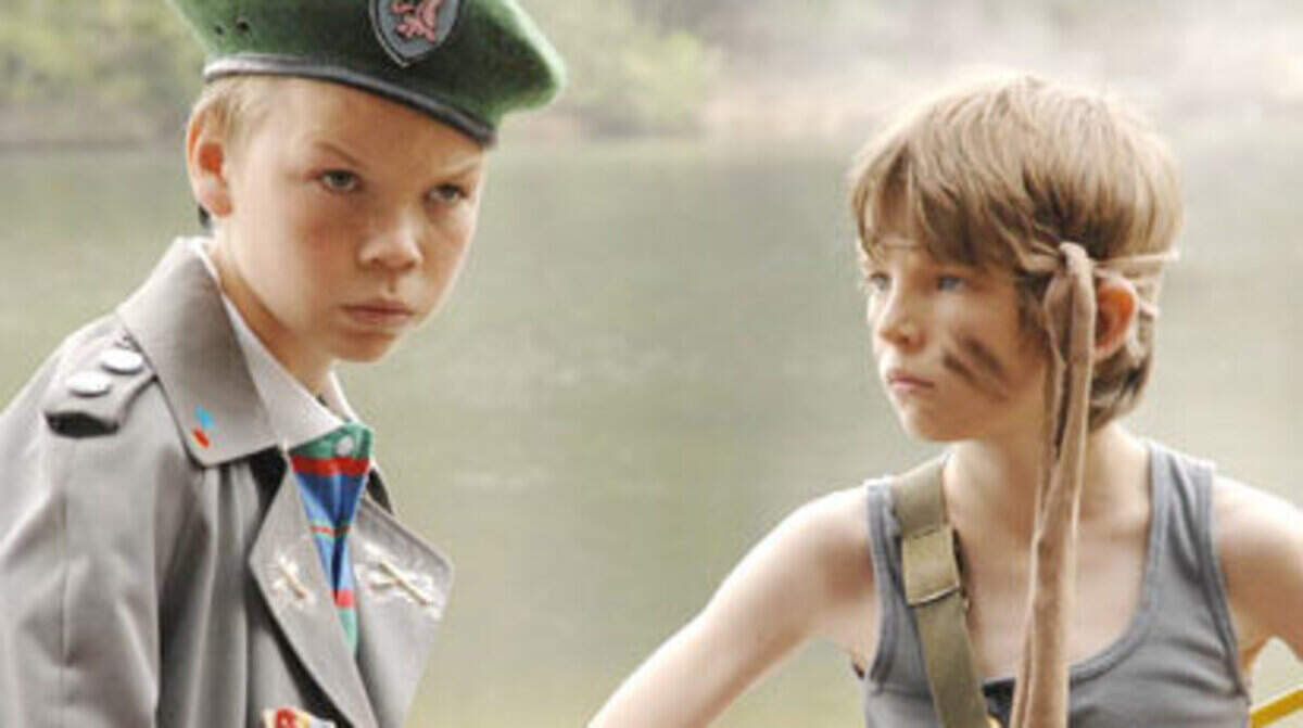 Bill Milner stars as Will Proudfoot, right, and Will Poulter stars as Lee Carter in the film Son of Rambow. Photo: Paramount Vantage, Maggie Ferreira.