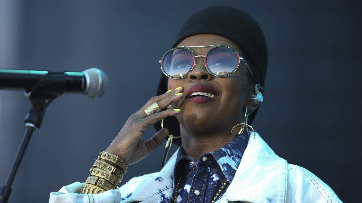 Lauryn Hill performs at Soundset at the State Fairgrounds in Falcon Heights, Minn., Sunday, May 28, 2017  (Jeff Wheeler/Star Tribune via AP)