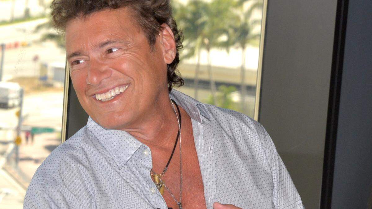 Actor Steven Bauer confirmed at this press conference Wednesday that he will reprise his role as Joe Peña on a stage adaptation of "Que Pasa, U.S.A?" at the Arsht Center in May.