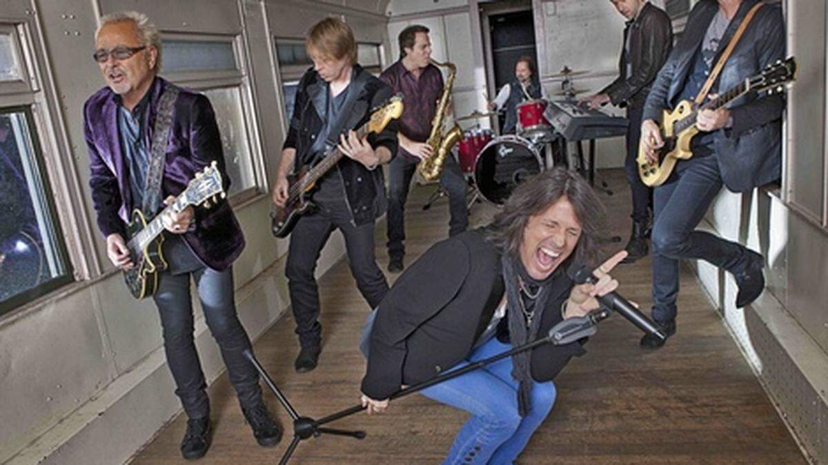 Foreigner 2014