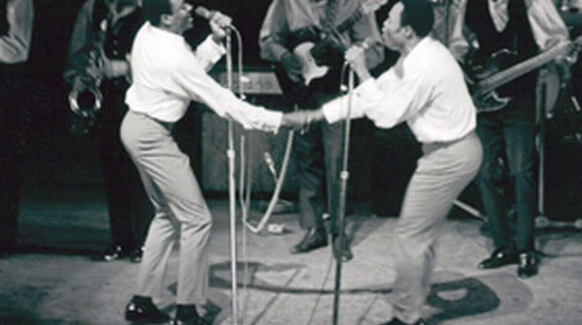 R&amp;B singers Sam and Dave, who got together in Overtown, performing in 1968.