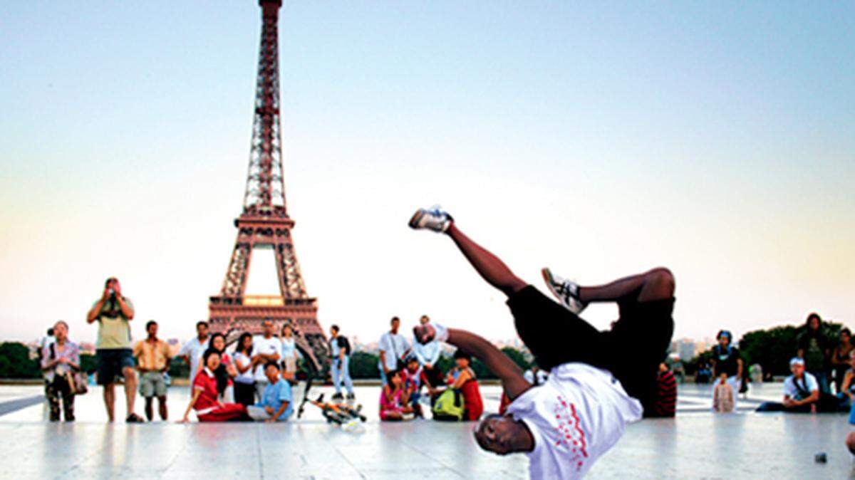 A scene from <em>Planet B-boy</em>.