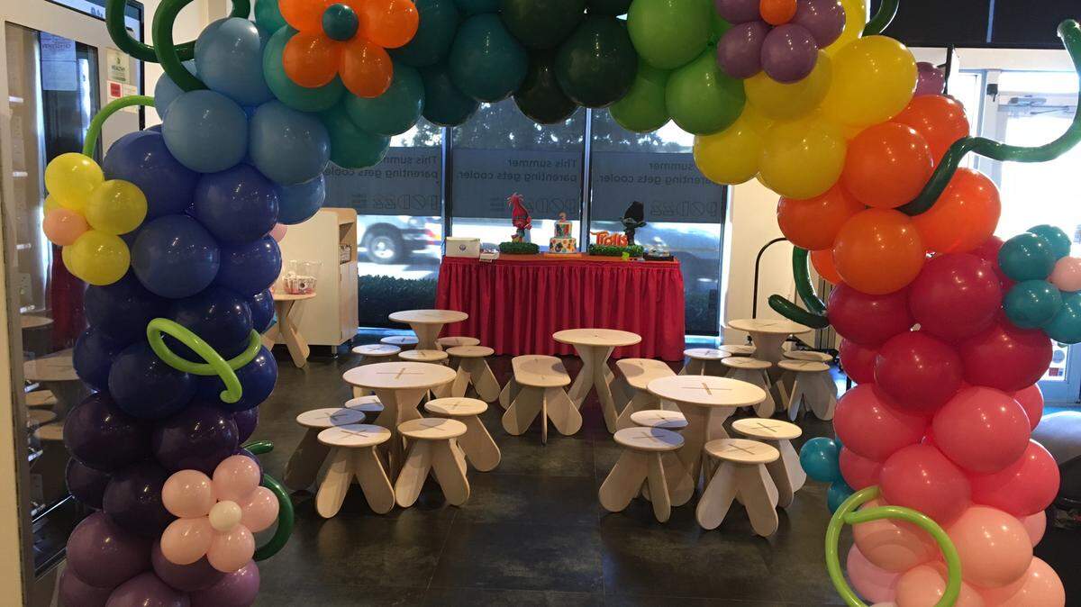 A Pod 22 party is fun for the kids and for mom.