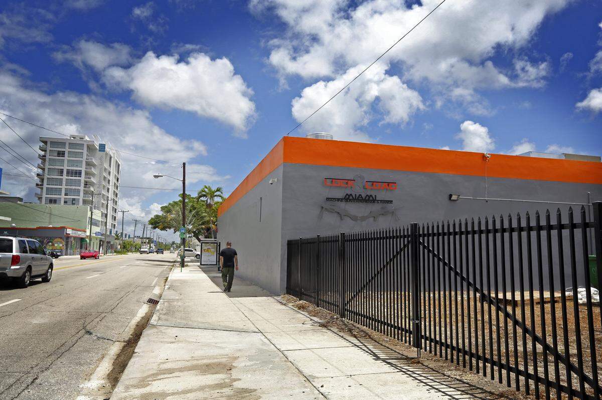 Lock &amp; Load Miami, machine gun experience &amp; range, is in Wynwood at 2545 North Miami Ae. Lock &amp; Load allows customers to shoot automatic weapons and major fire arms seen in movies and video games in an indoor range. (Emily Michot/Miami Herald)