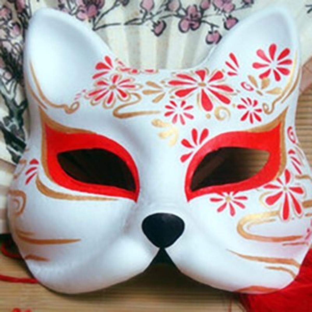 Example of a Japanese mask you can create during Morikami's hosted mask making workshop.