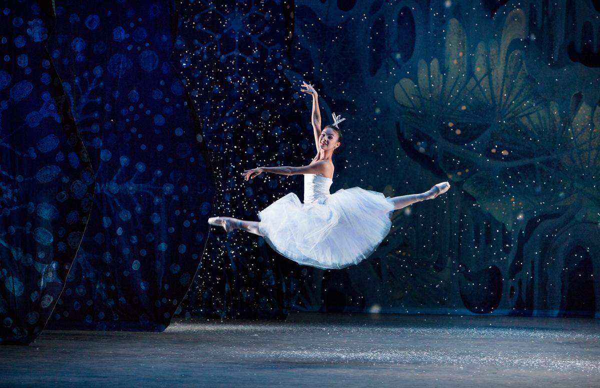 Find your holiday spirit and see Miami City Ballet's "George Balanchien's The Nutcracker."
