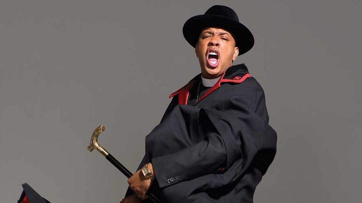 Rev Run wants you to ring in the New Year in style at the SLS South Beach.