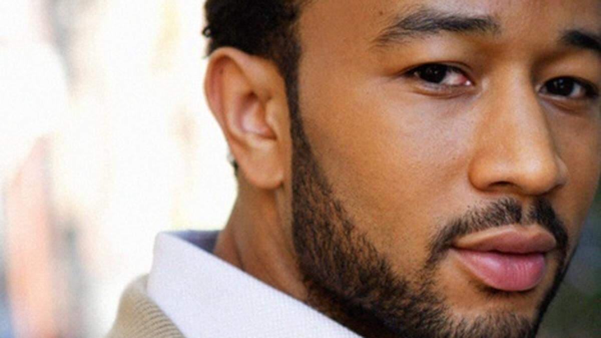 A really old photo of John Legend.