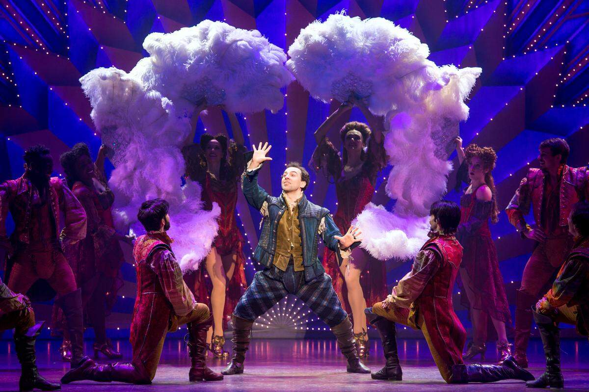 Rob McClure stars as Nick Bottom, who's desperate for a hit, in "Something Rotten!"