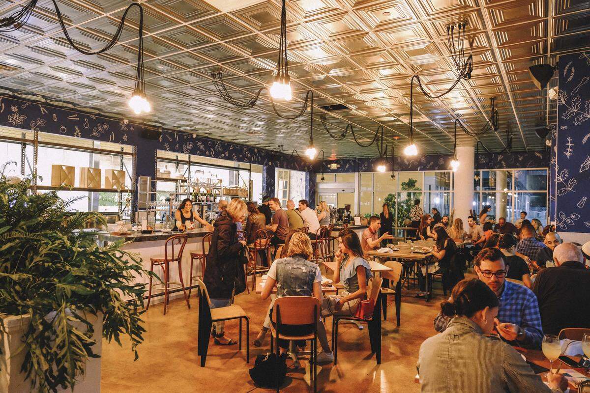 Jackson Hall was a slickly designed space where healthful and flavorful food came under one roof.