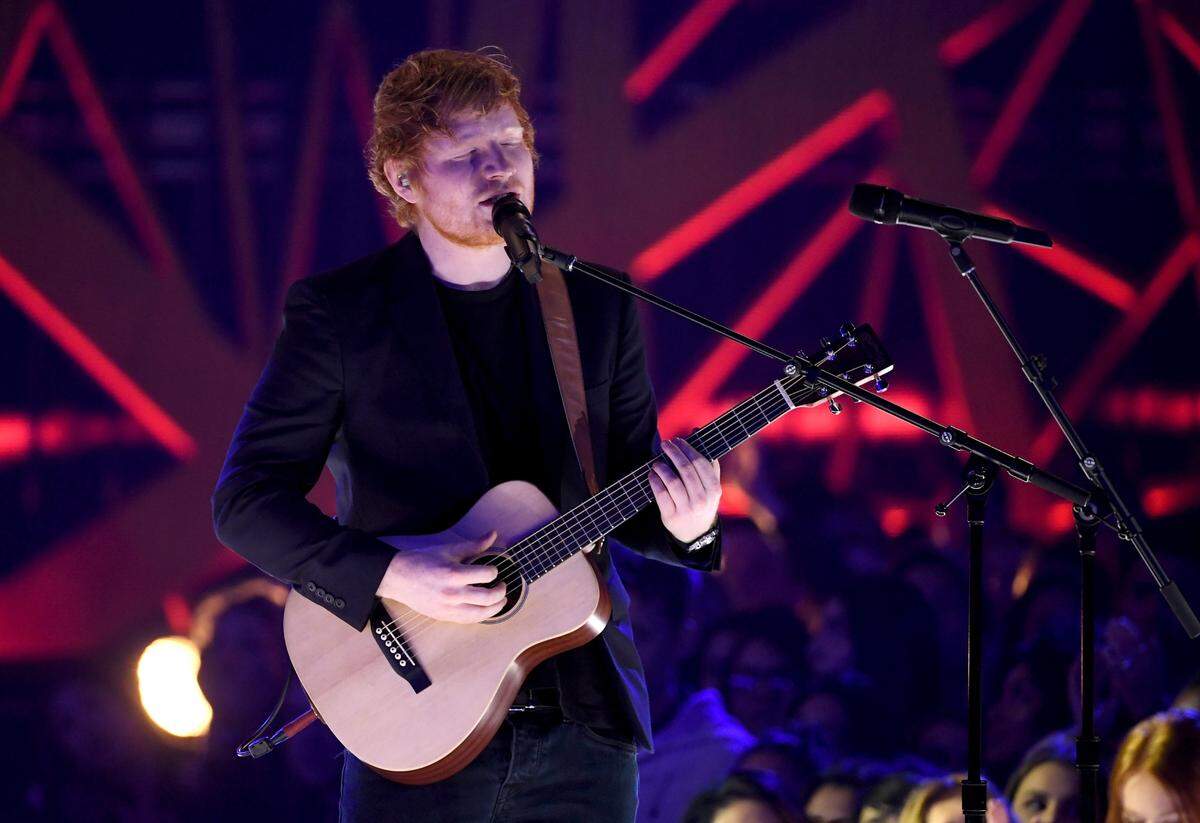INGLEWOOD, CA - MARCH 05:  Musician Ed Sheeran performs onstage at the 2017 iHeartRadio Music Awards which broadcast live on Turner's TBS, TNT, and truTV at The Forum on March 5, 2017 in Inglewood, California.  (Photo by Kevin Winter/Getty Images for iHeartMedia)
