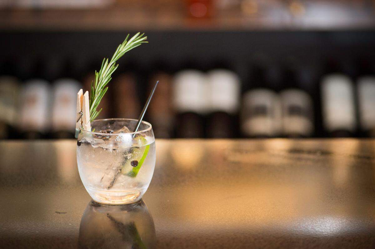 First Class Gin &amp; Tonic
