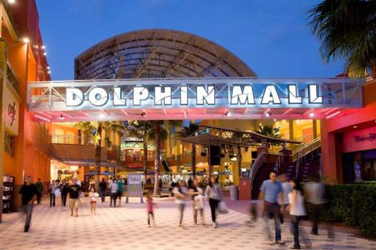 In simpler times, shopper were free to roam Dolphin Mall and other retail centers. When malls reopen, the rules will likely be different.