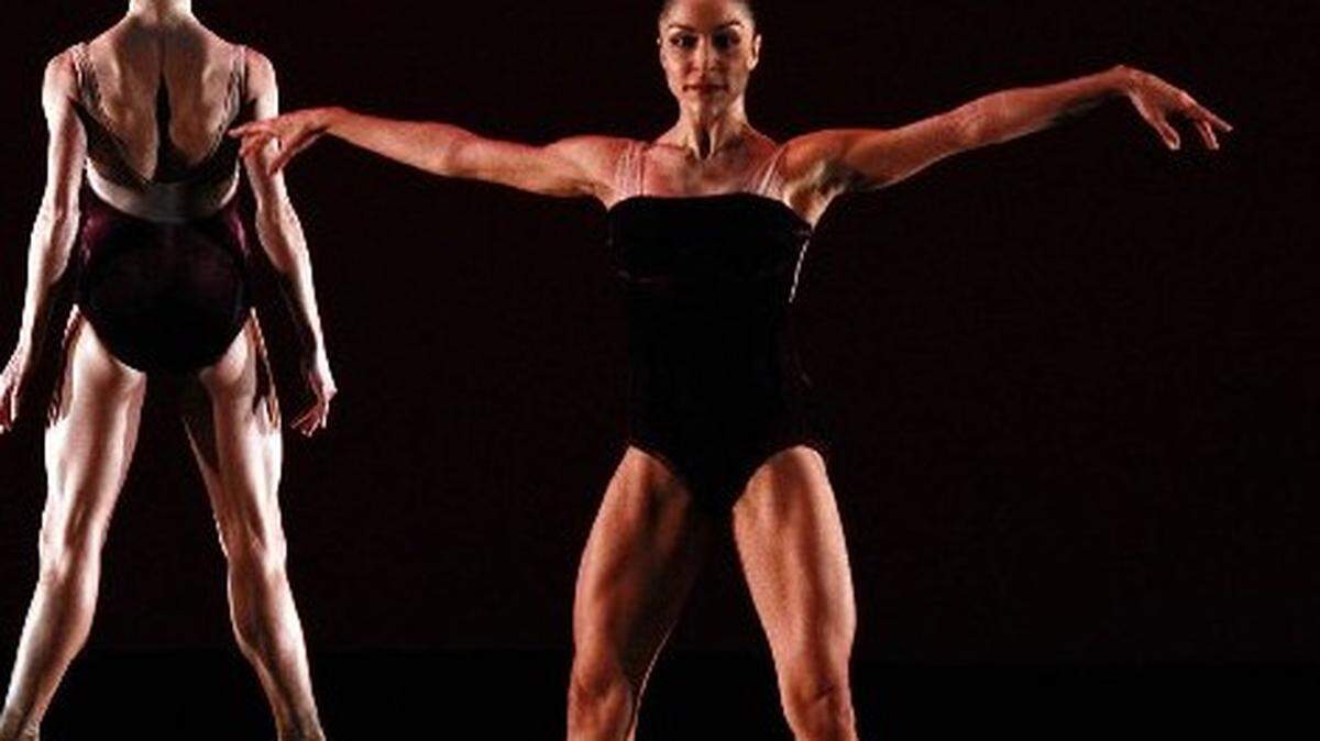 Miami City Ballet principal dancer Jeanette Delgado in 'Viscera'. Pedro Portal / EL Nuevo Herald