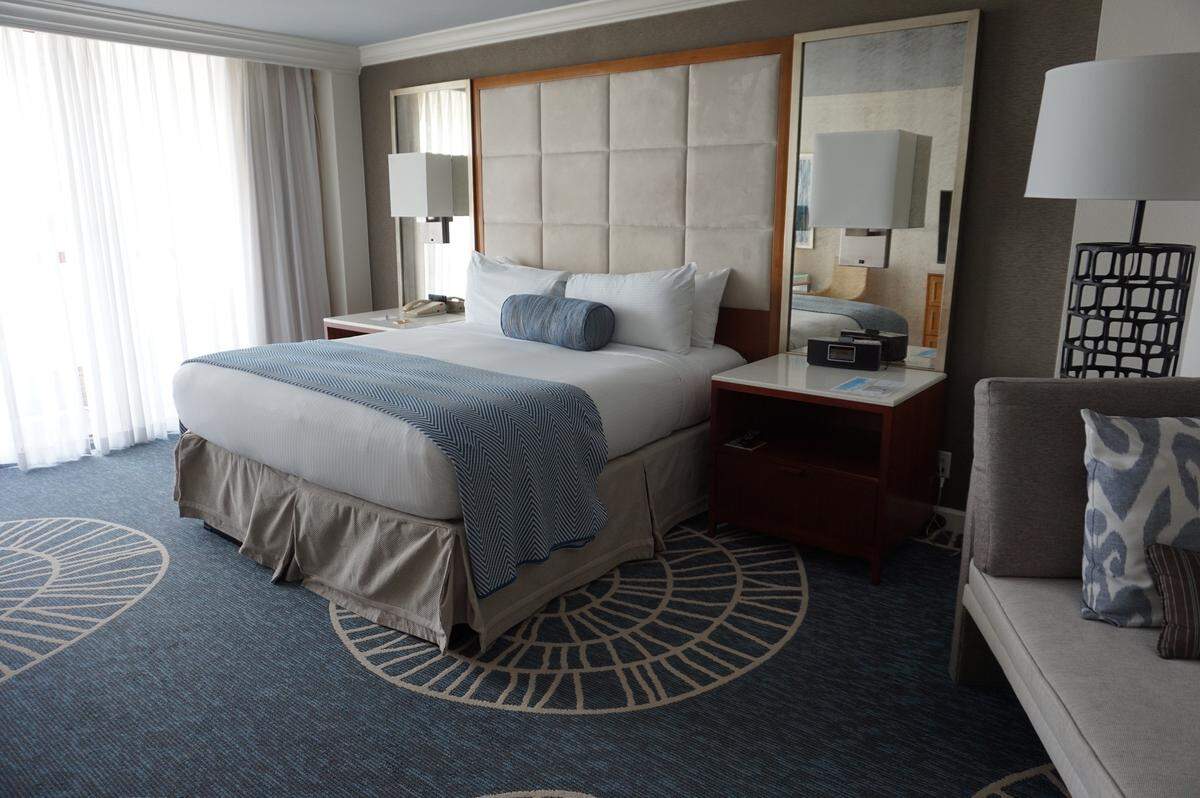 Naples Grande Beach Resort