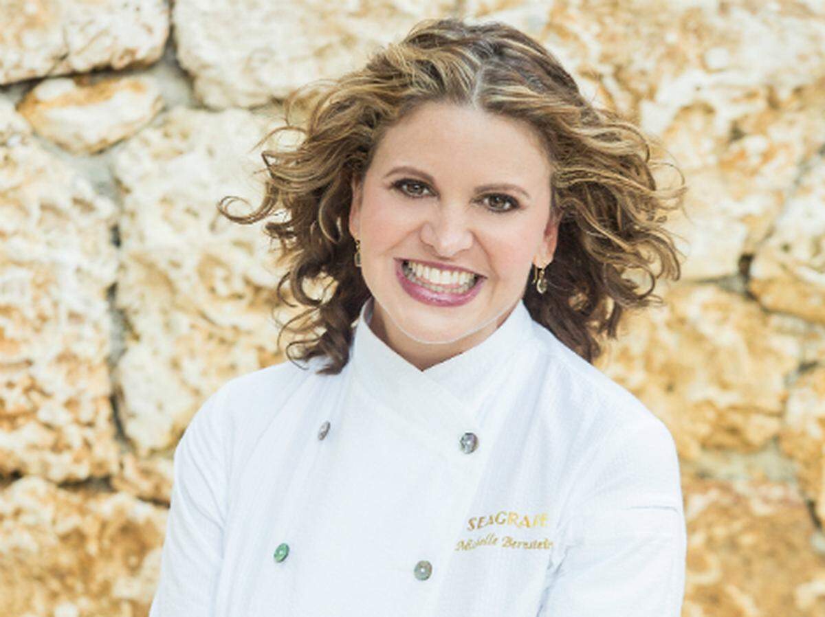 Chef Michelle Bernstein teams up with tennis stars to cook up some treats.