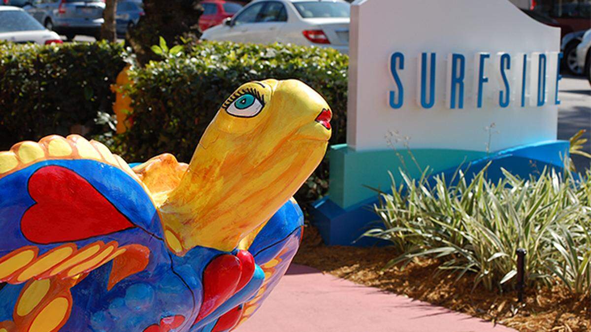 Surfside is located between Miami Beach and Bal Harbour.