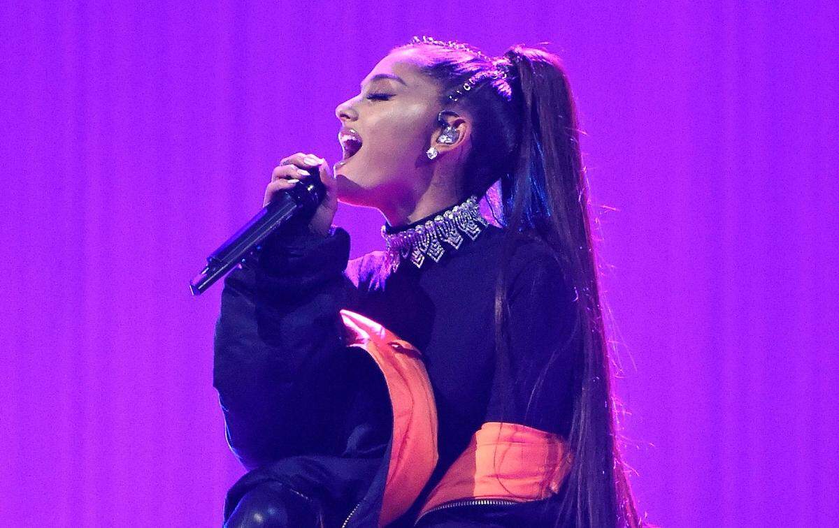 NEW YORK, NY - FEBRUARY 23:  Ariana Grande performs onstage during her "Dangerous Woman" tour at Madison Square Garden on February 23, 2017 in New York City.  (Photo by Kevin Mazur/Getty Images for Republic Records)