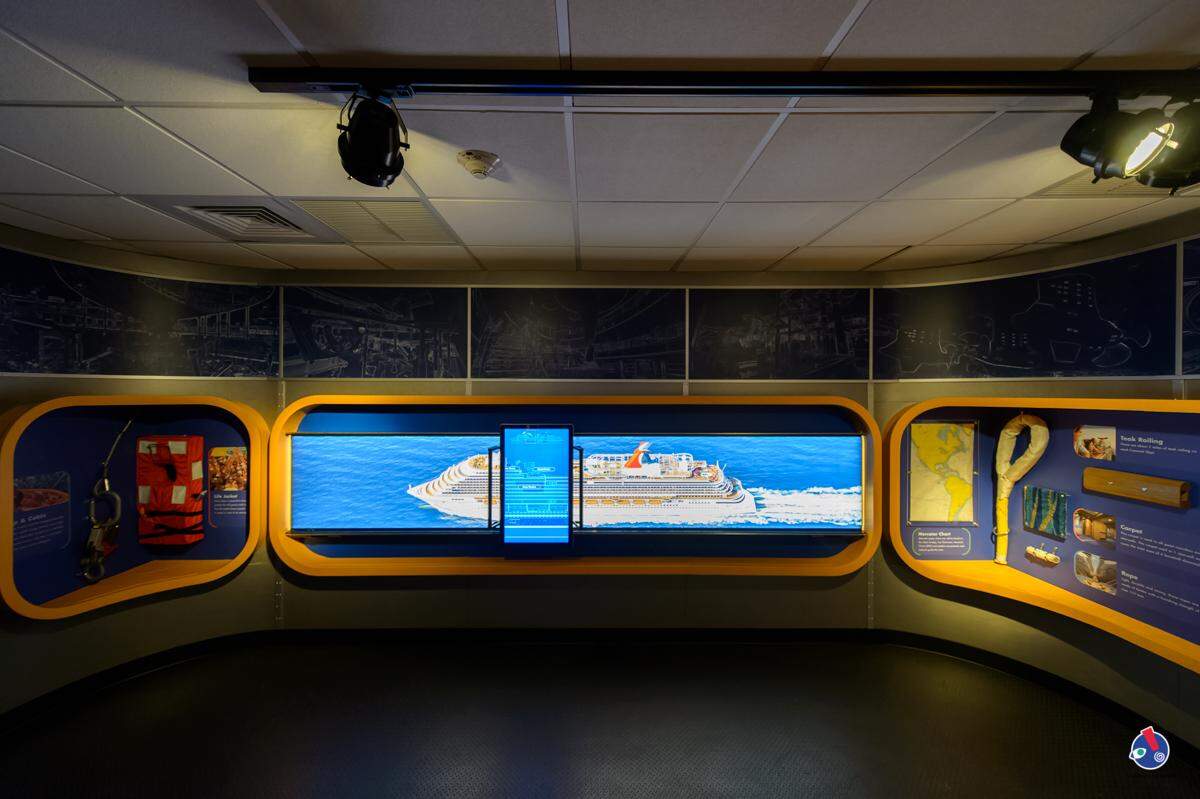Full view of the interactive I-Wall at Miami Children's Museum Upper Deck Exhibit. Photo by Jason Koerner Photography