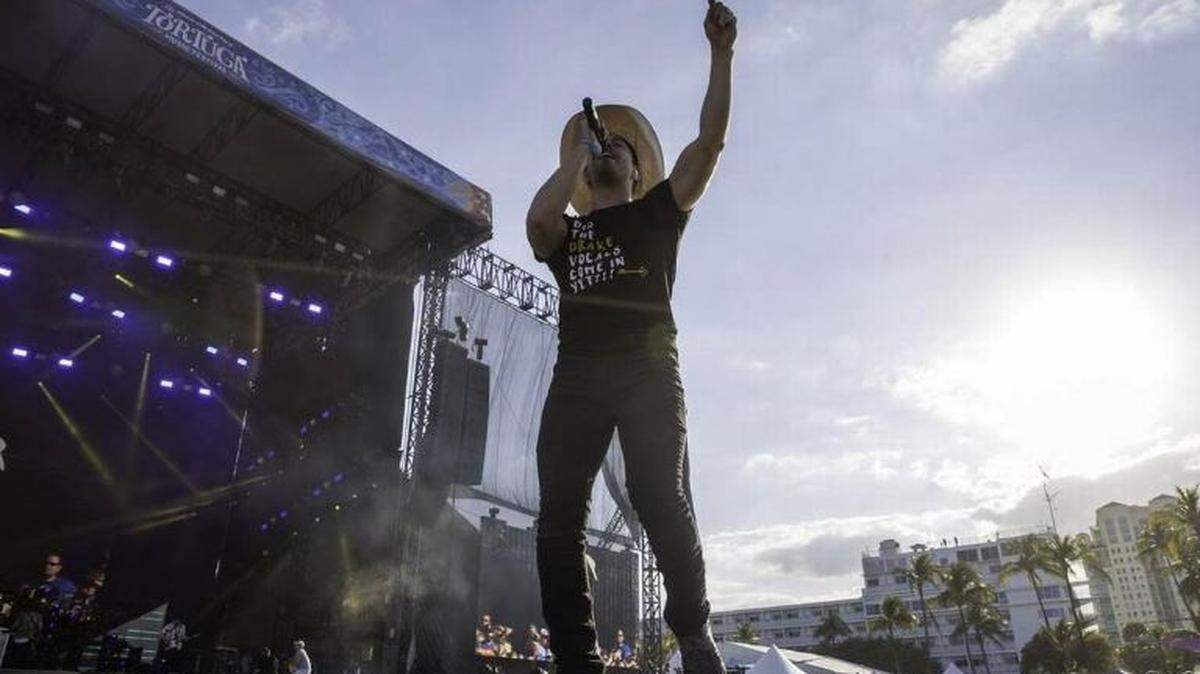 Dustin Lynch performs at Rock the Ocean’s Tortuga Music Festival