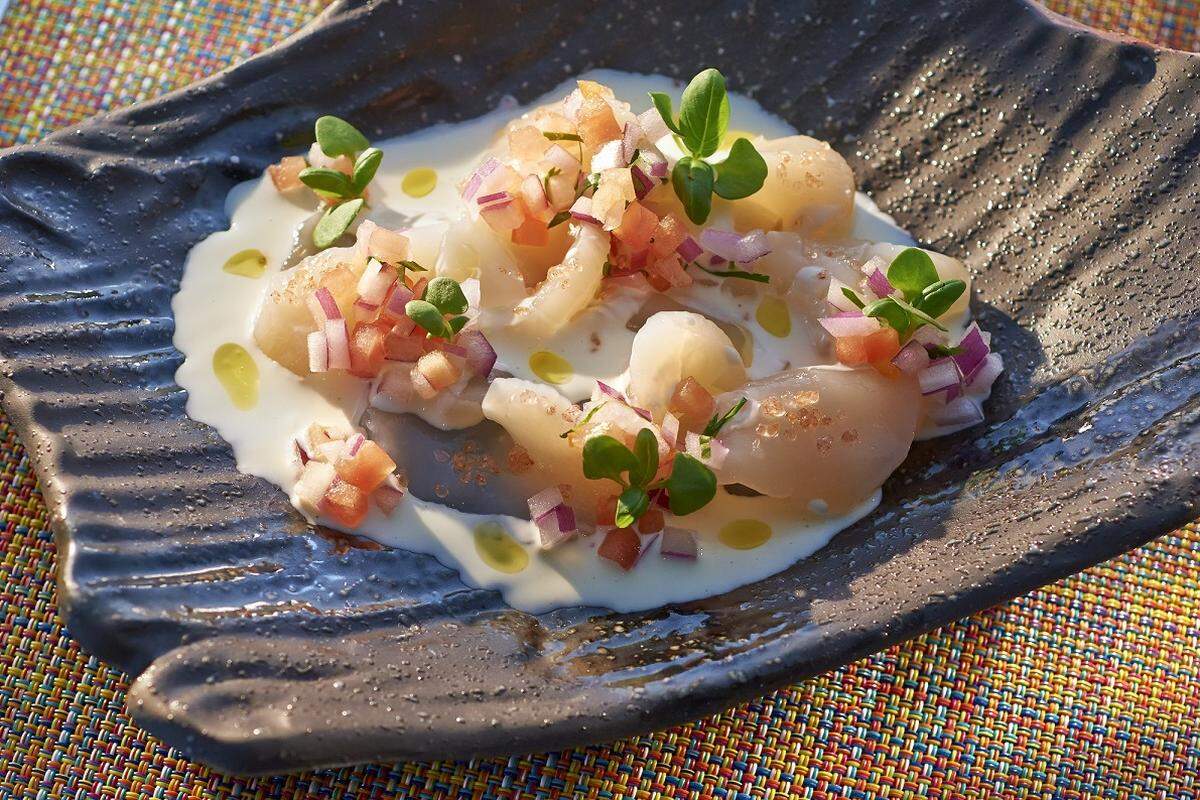 La Mar's tiradito at the Mandarin Oriental.