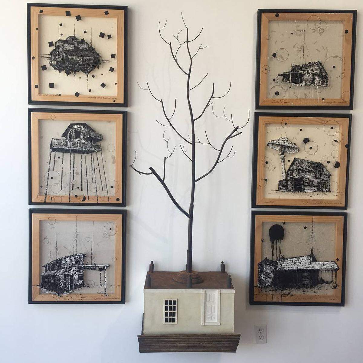 Work by Miami-based artist Alejandro Mendoza.