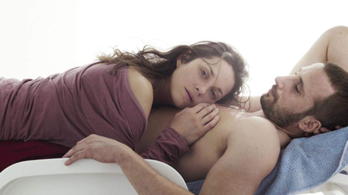 Marion Cotillard and Matthias Schoenaerts star in 'Rust and Bone'.
