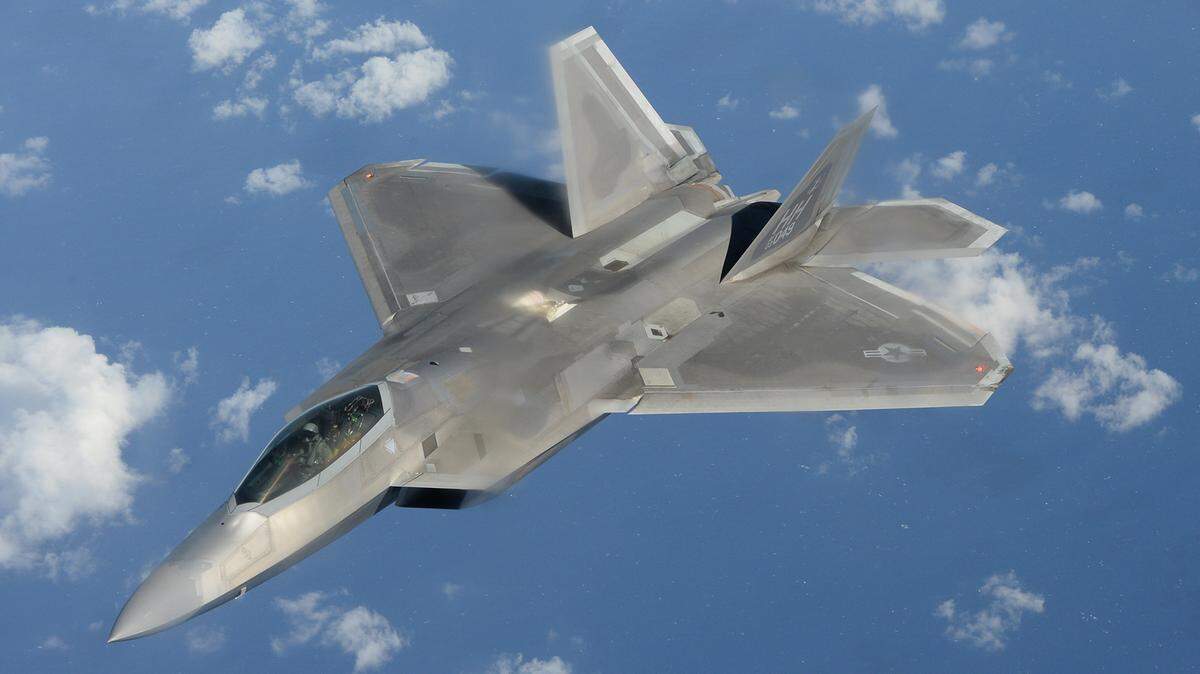 F-22 Raptors from the 154th Wing, Hawaii Air National Guard refuel from a Utah Air National Guard KC-135 Stratotanker after participating in air-to-air combative exercises during Sentry Aloha 17-03, April 02, 2017. Sentry Aloha is an ongoing exercise which provides valuable experience to its participants. (Air National Guard photographs by Master Sgt. David Loeffler)