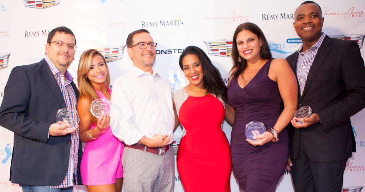 From L to R: Manny Ruiz - CEO of Hispanicize; Cessie Cerrato - PR Director of Palace Resorts Global; Simon Gomez - Contributor (Influencer of the Year); Vanessa James; Jill Strada - Program Director of WFLC-Miami- CoxMedia Group; John Yearwood - World Editor for the Miami Herald.
