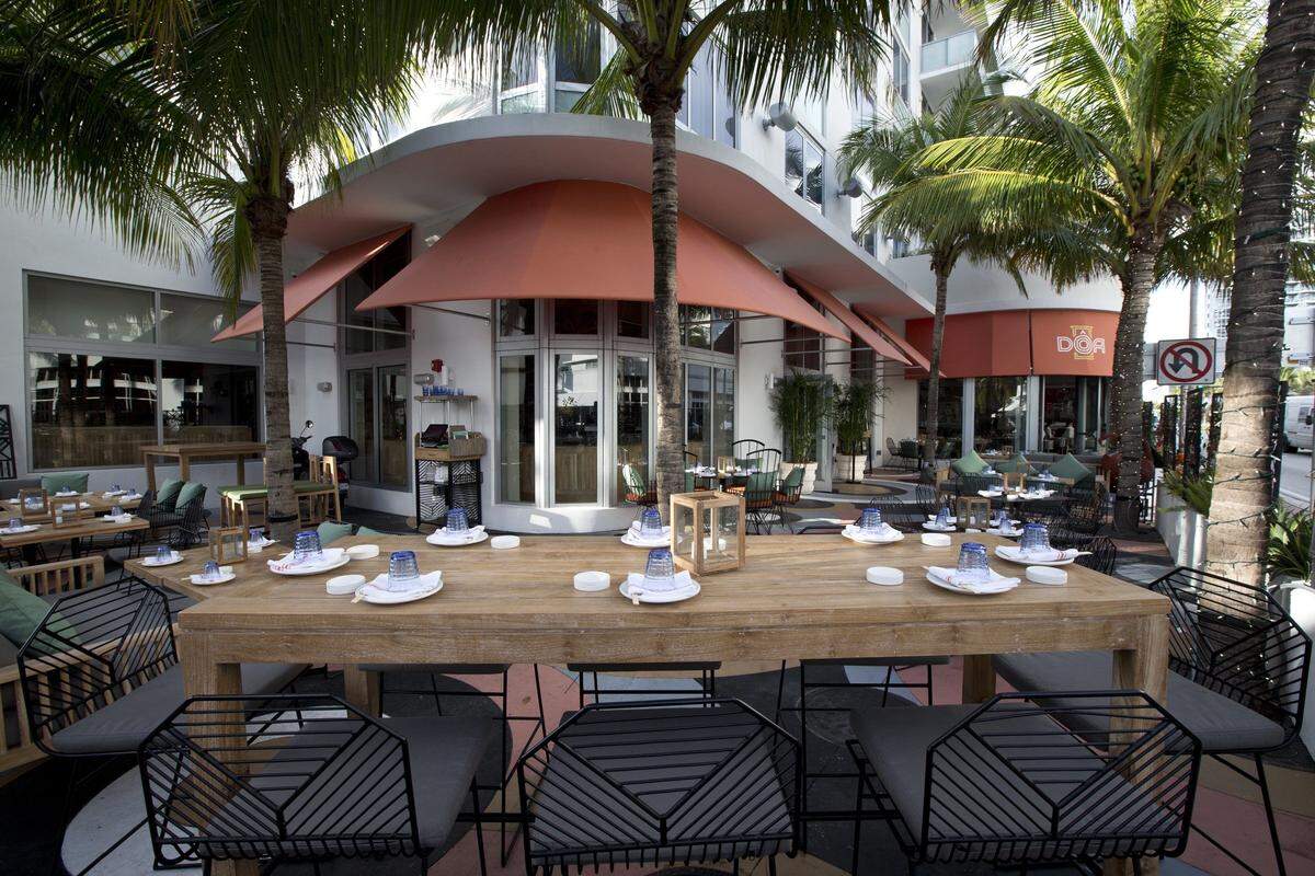 Exterior of DOA restaurant on Miami Beach on Friday, January 27, 2017.