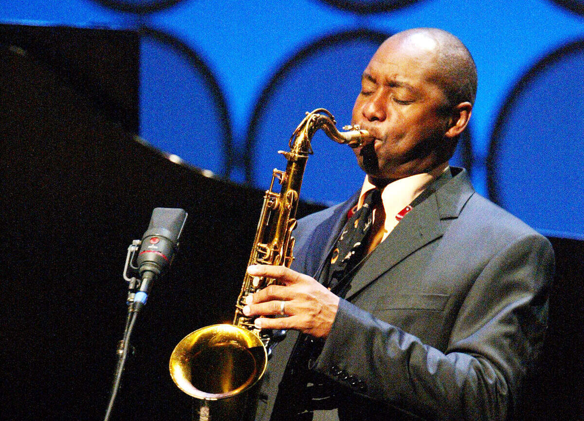 NEW YORK - JUNE 7:  Branford Marsalis performs on stage during Lincoln Centers 3rd Annual Spring Gala "Teach Me Tonight" on June 7, 2004 at the Apollo Theater, in New York City. Proceeds from the event will benefit performance and educational programs produced by Jazz at Lincoln Center. (Photo by Scott Gries/Getty Images)